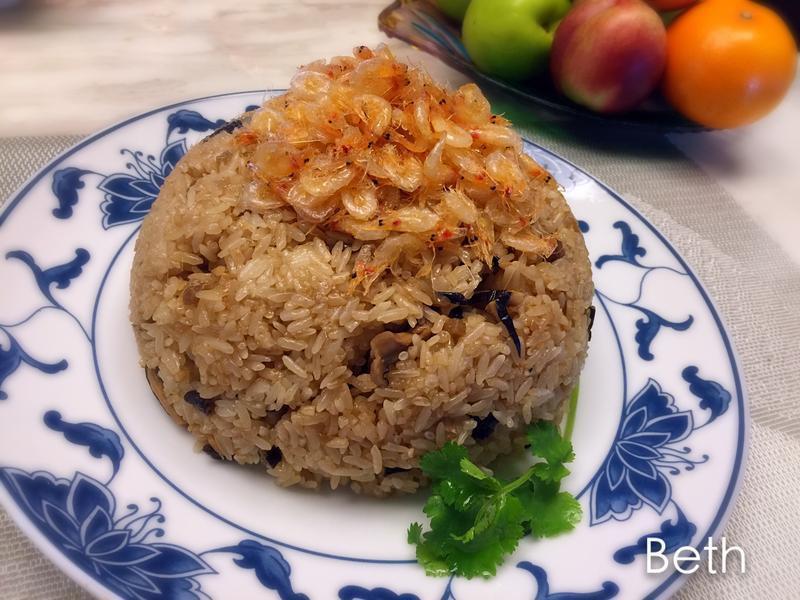 樱花虾油饭 - 年菜 - 电锅料理