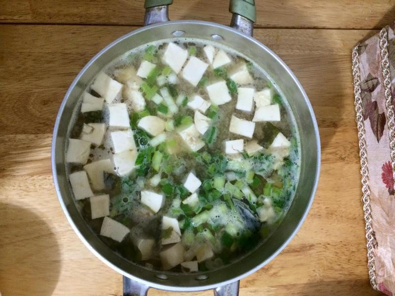 干贝小鱼干豆腐味噌汤