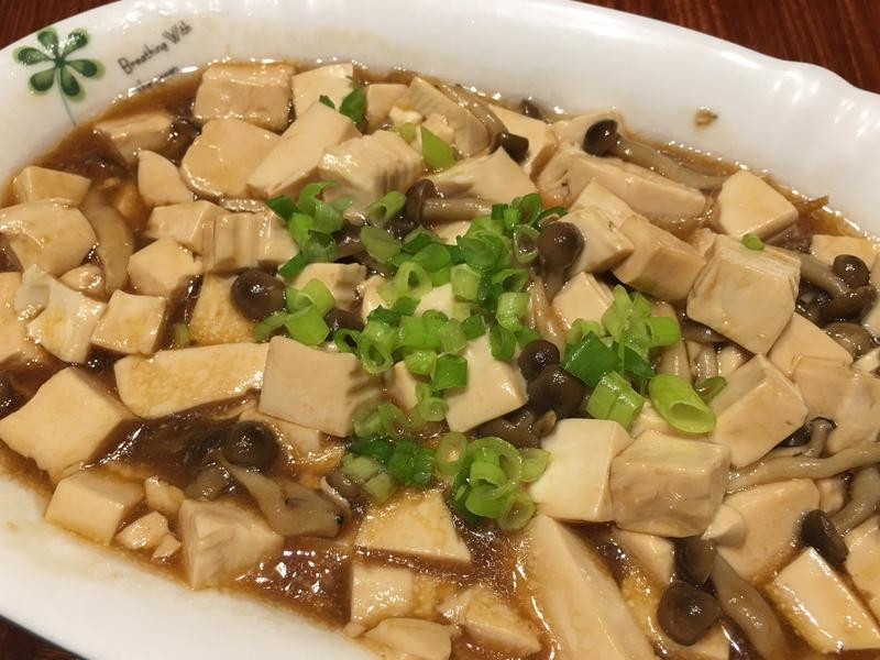 鸿禧菇烩豆腐