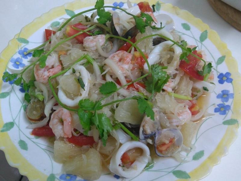泰式海鲜柚子沙拉
