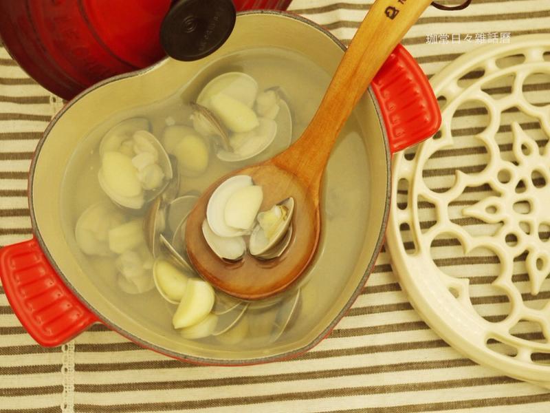 蒜头蛤蜊汤❤15分钟的简易汤品