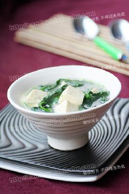 木耳菜豆腐汤