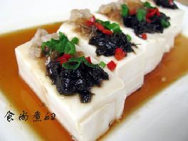 榄菜肉松蒸豆腐