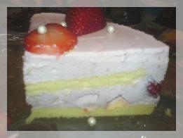 草莓慕思蛋糕