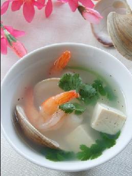 文蛤虾仁豆腐汤