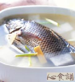 白玉鲤鱼汤