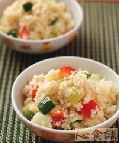 北非小米炖蔬菜