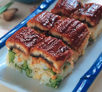 鳗鱼坚果箱寿司