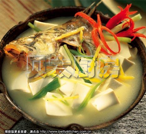 鱼头豆腐锅