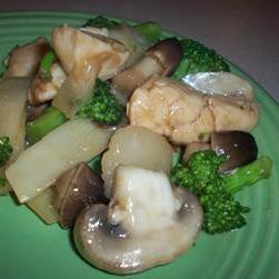蘑菇炒鸡片