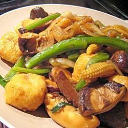 青丝香菇烩豆腐