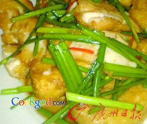 蟹黄韭菜豆腐