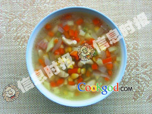 五彩蔬菜腰果汤