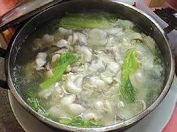 豆腐鱼片生菜汤