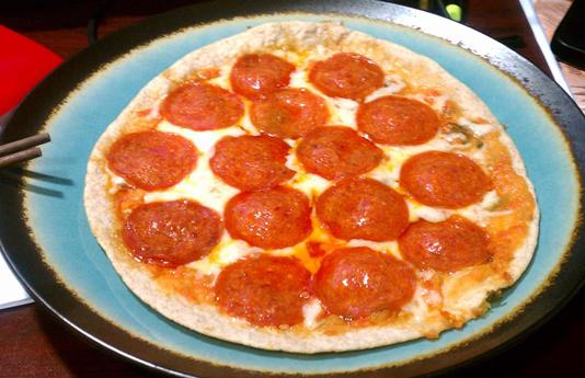 简易的pepperoni pizza