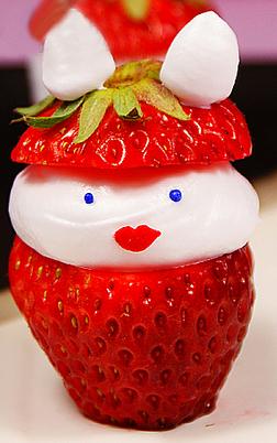 草莓小甜点