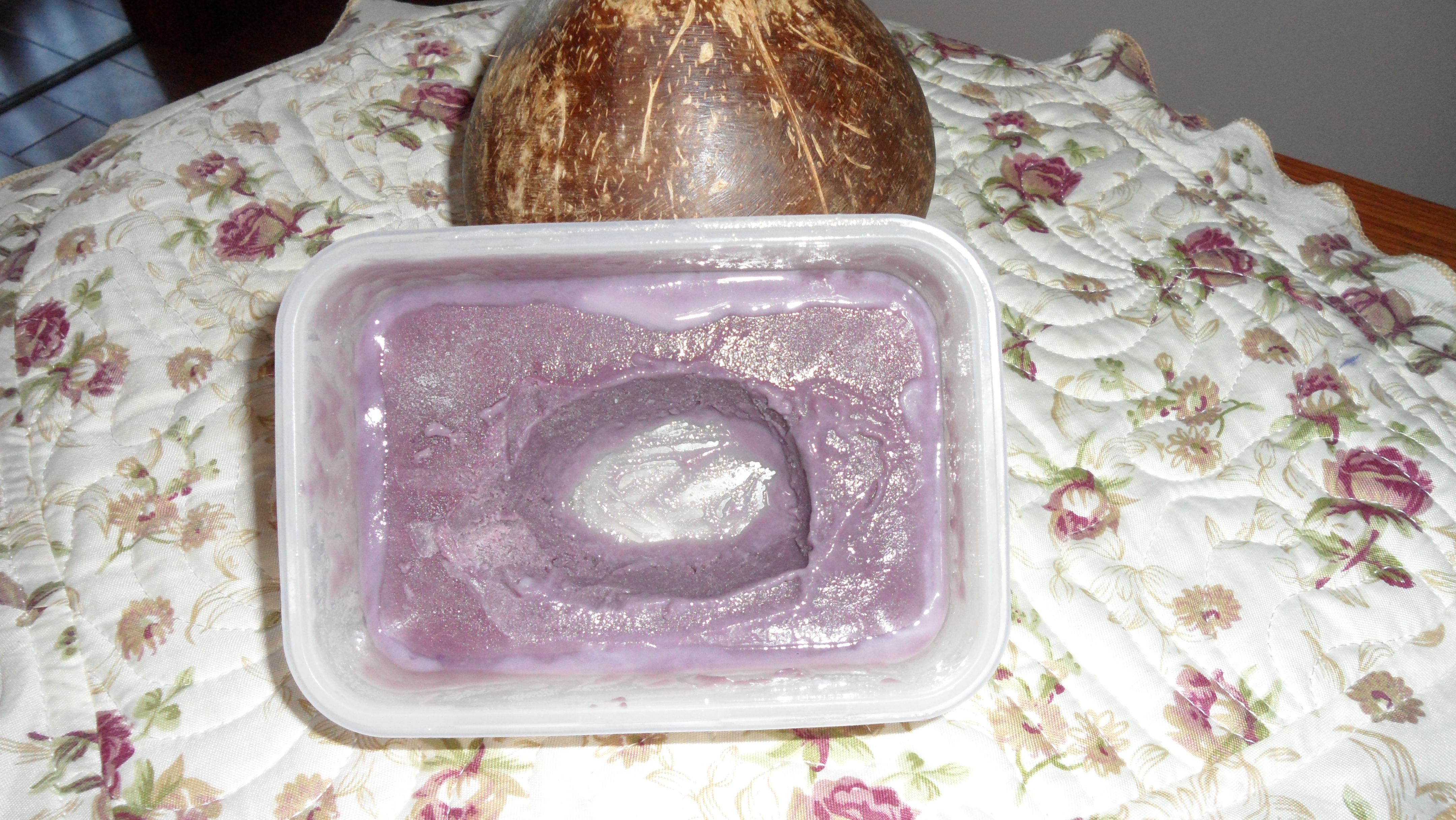 椰香紫薯冰淇淋