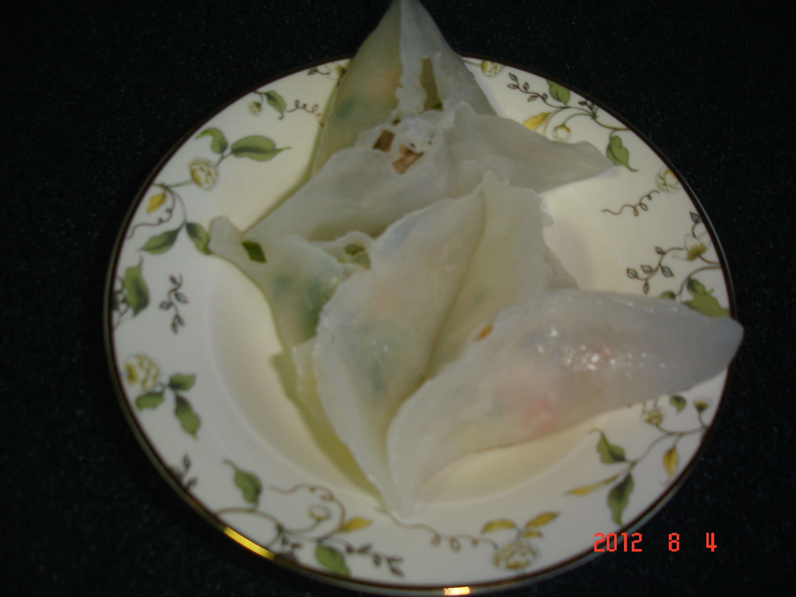 三角水晶虾仁饺子