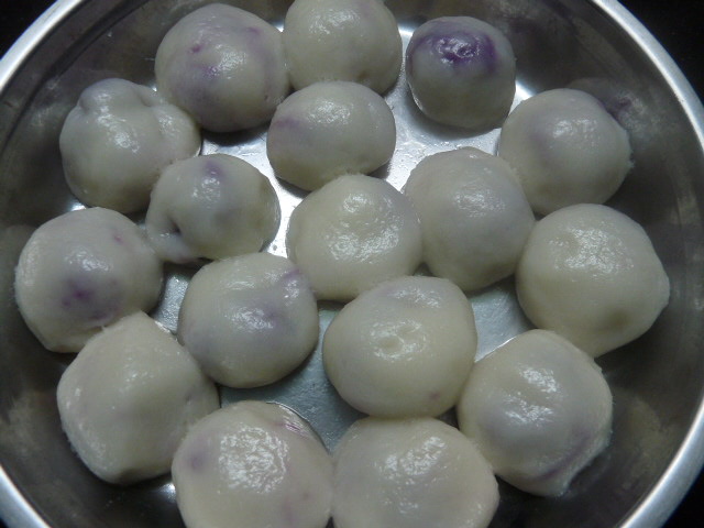 紫薯椰汁糯米糍