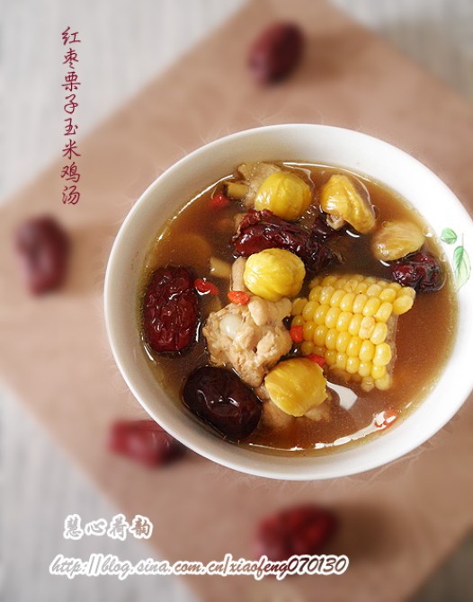 红枣玉栗枸杞煲鸡汤