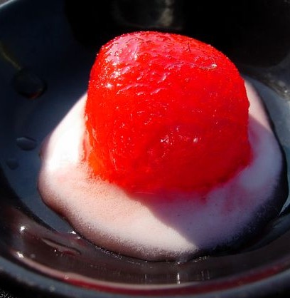 草莓乳酪碎碎冰
