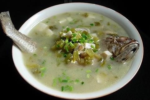 黄鱼雪菜豆腐汤