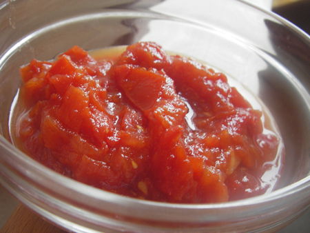 用炒锅自制番茄酱