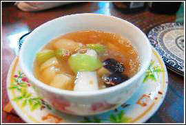 青红枣尾梨汤