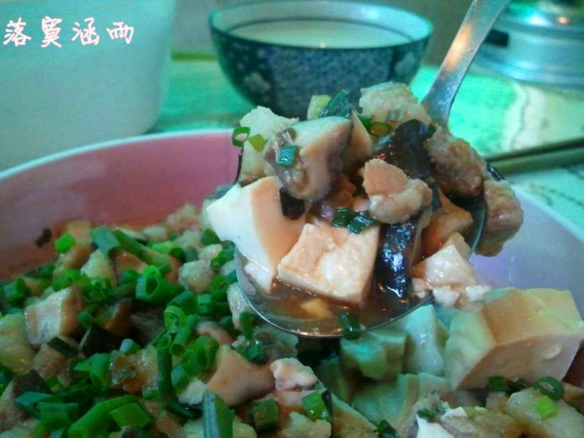 鲜菇肉丁吹豆腐