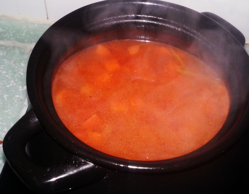 洋葱西红柿牛肉汤