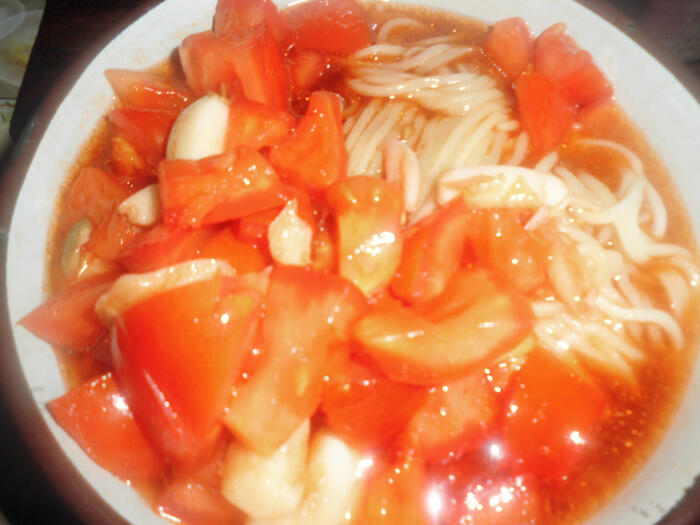 番茄甜汤面