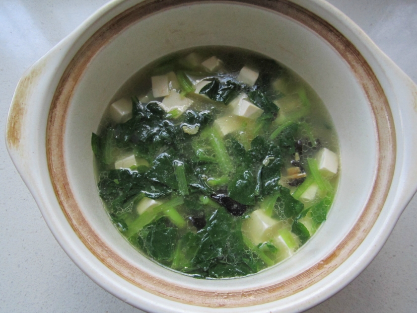 青菜豆腐虾皮汤