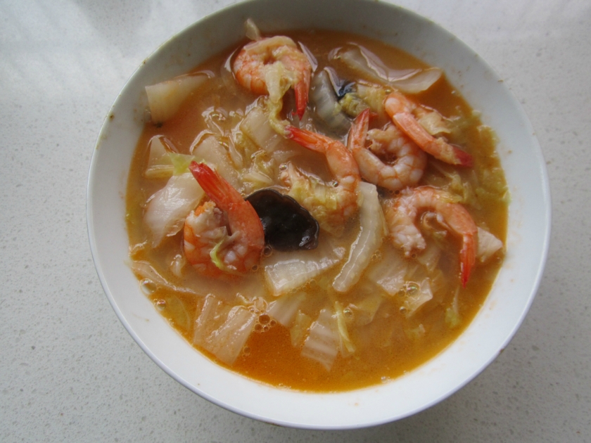 白菜木耳虾汤