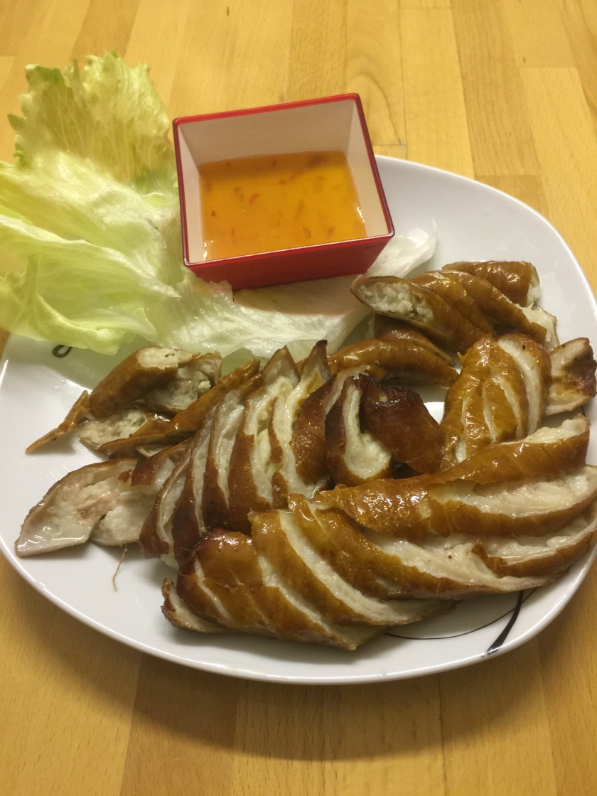 脆皮大腸⋯粵菜經典假燒鵝