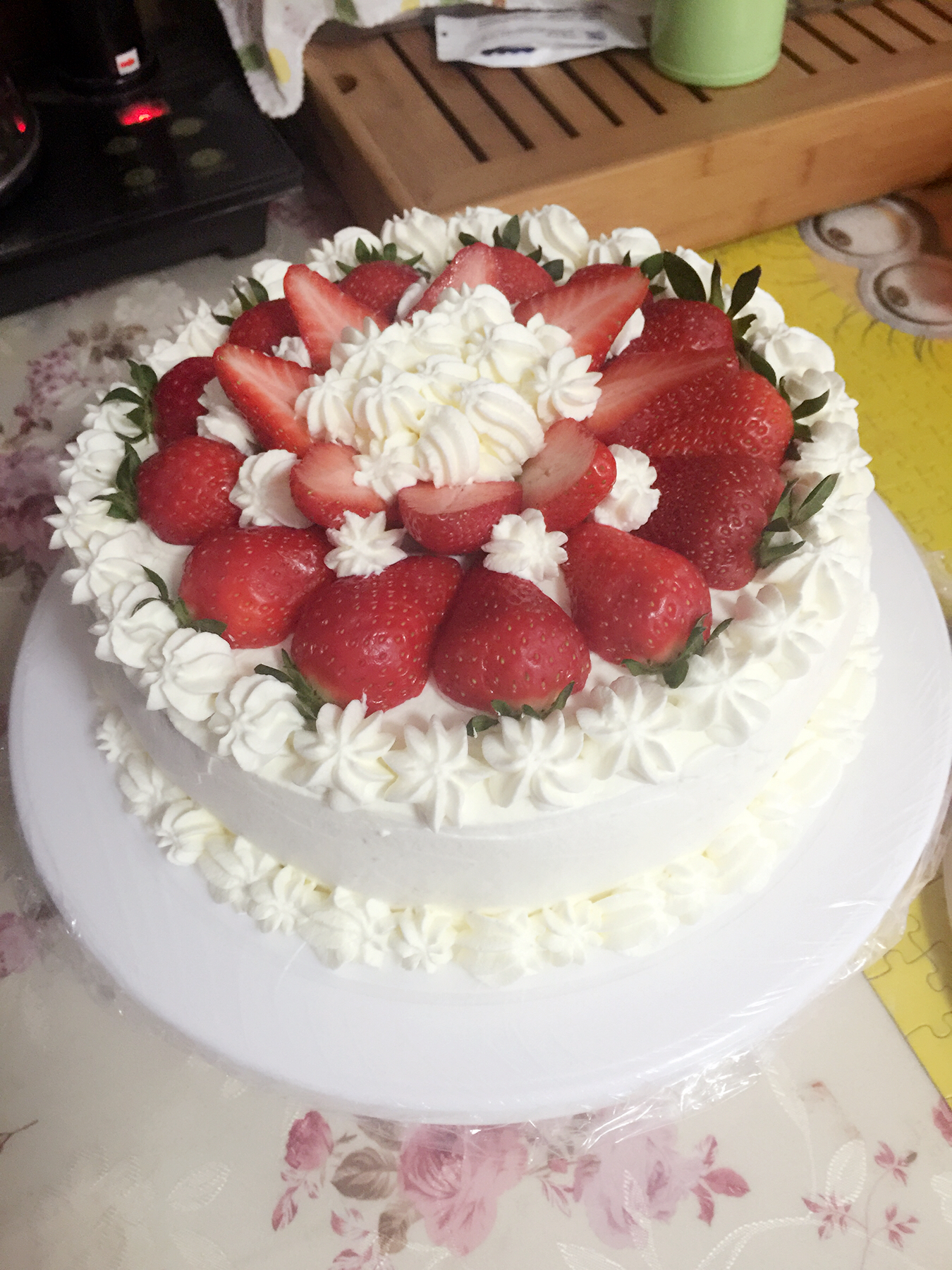 草莓双层夹心蛋糕