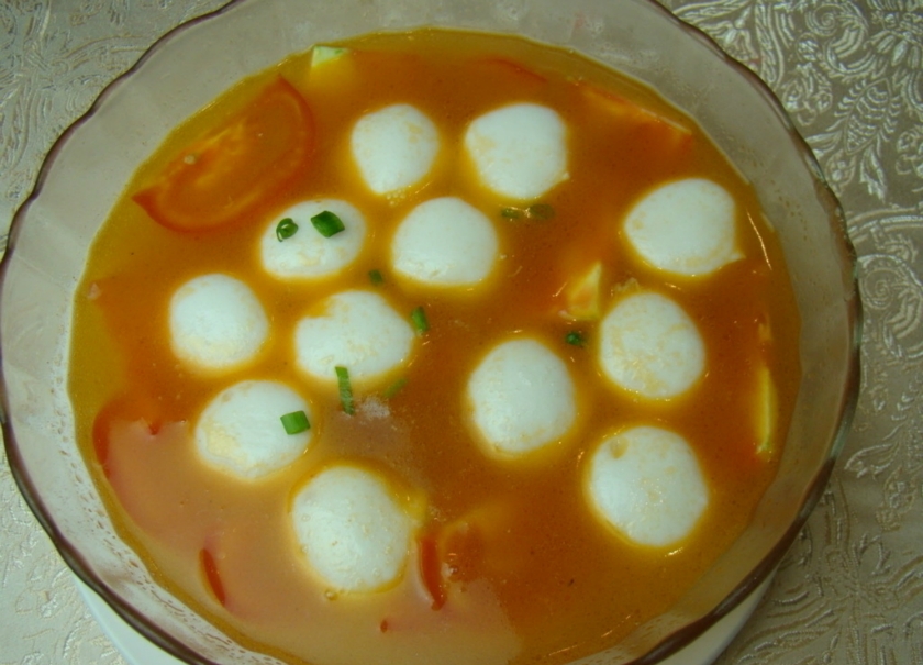 番茄豆腐鱼丸汤
