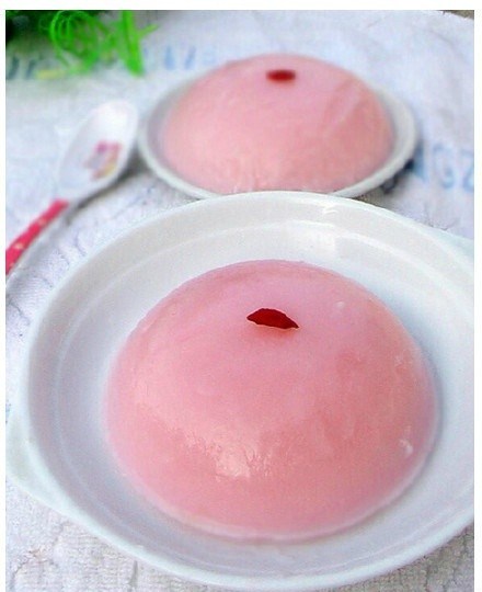 草莓牛奶冻