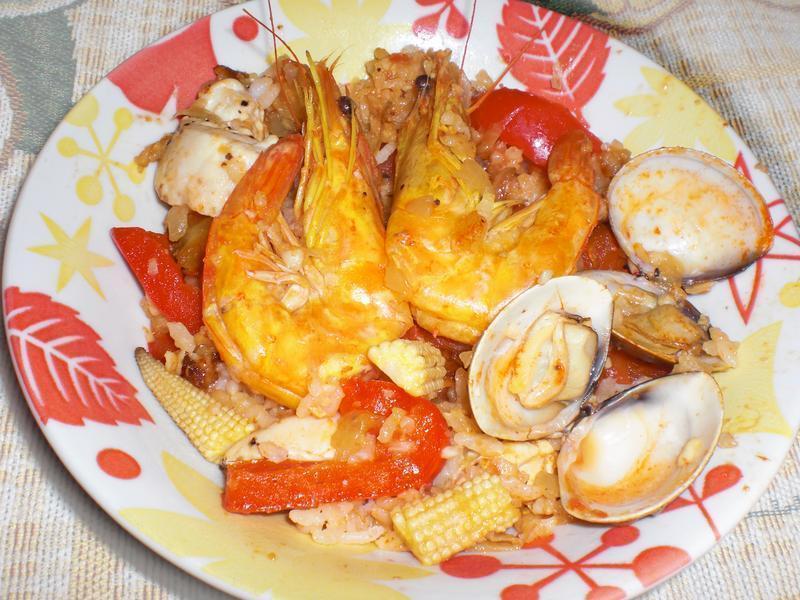 懒人电锅料理-西班牙海鲜炖饭