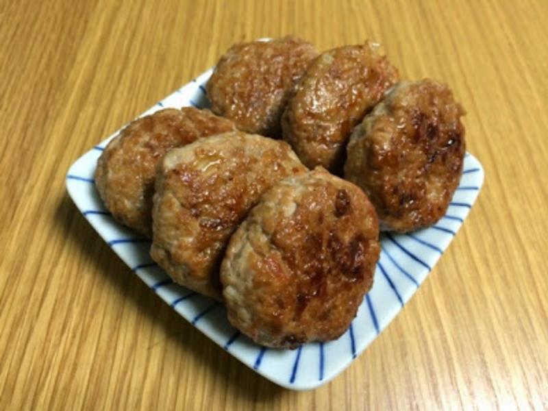 煎猪肉饼 돼지떡갈비