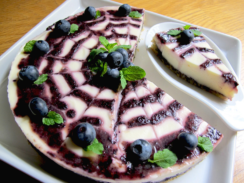 蓝莓鲜乳酪蛋糕 －夏日冰凉冻蛋糕