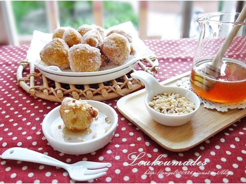 希腊甜甜圈 loukoumades