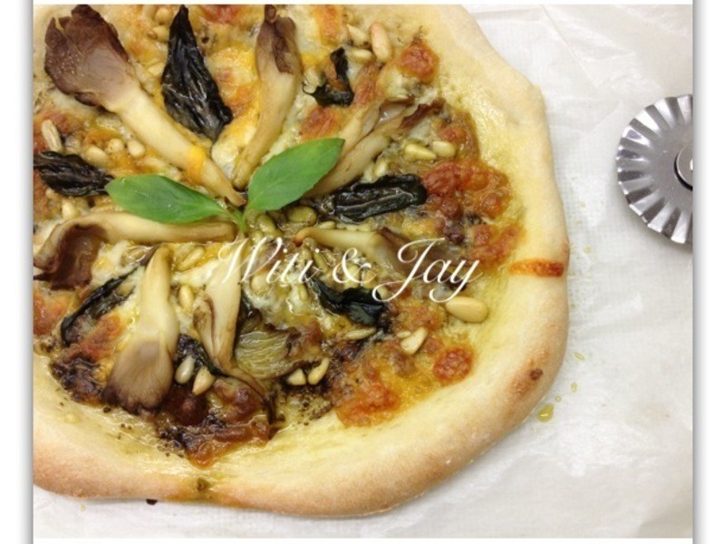 [Witi✿Kitchen](面包机-比萨PIZZA)鲜菇松子青酱比萨
