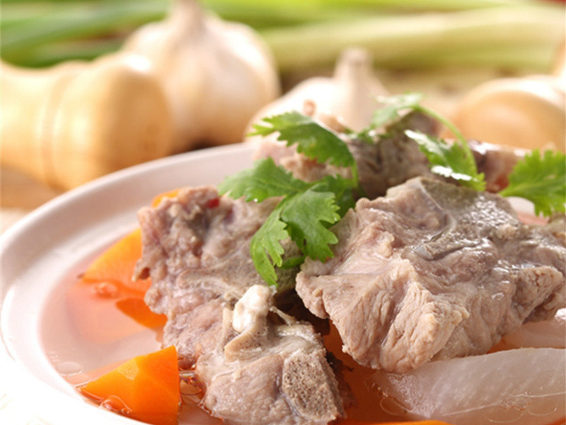 台湾猪肉》清炖萝卜排骨汤