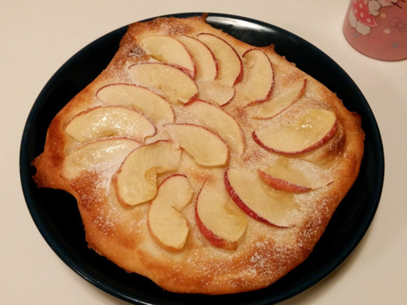 面包机做薄皮PIZZA-薄脆香甜苹果比萨