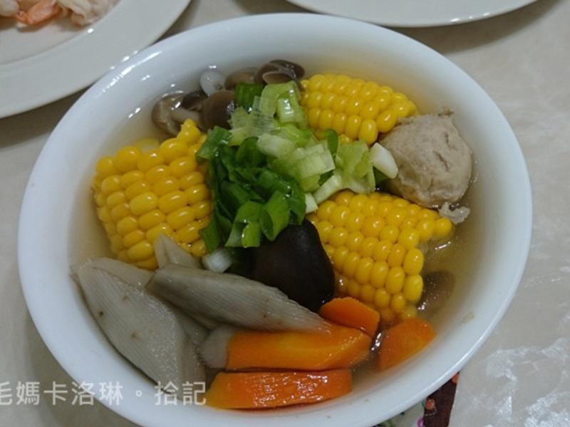 高纤牛蒡蔬菜汤