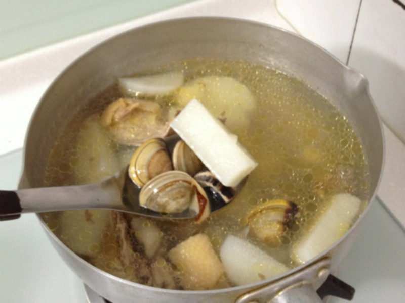 [汤料理]山药蛤蛎炖鸡汤