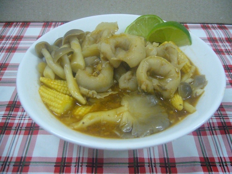 泰式酸辣鱼饺汤