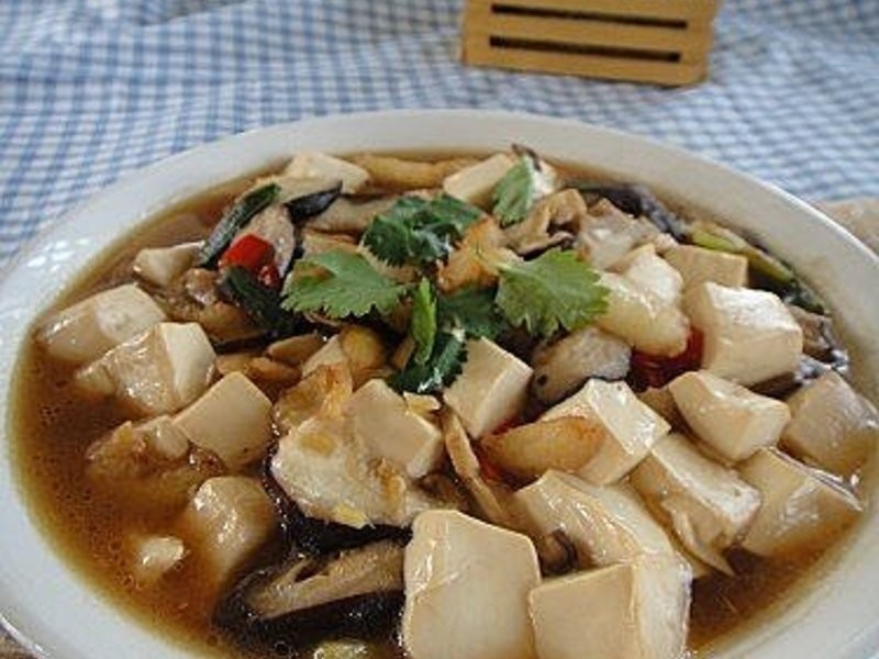 蟹脚肉烩豆腐
