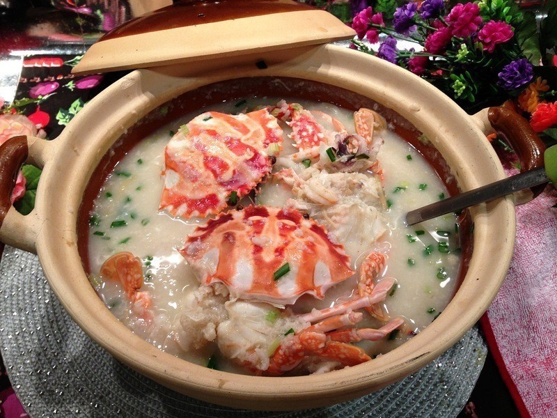 海鲜蟹砂锅粥