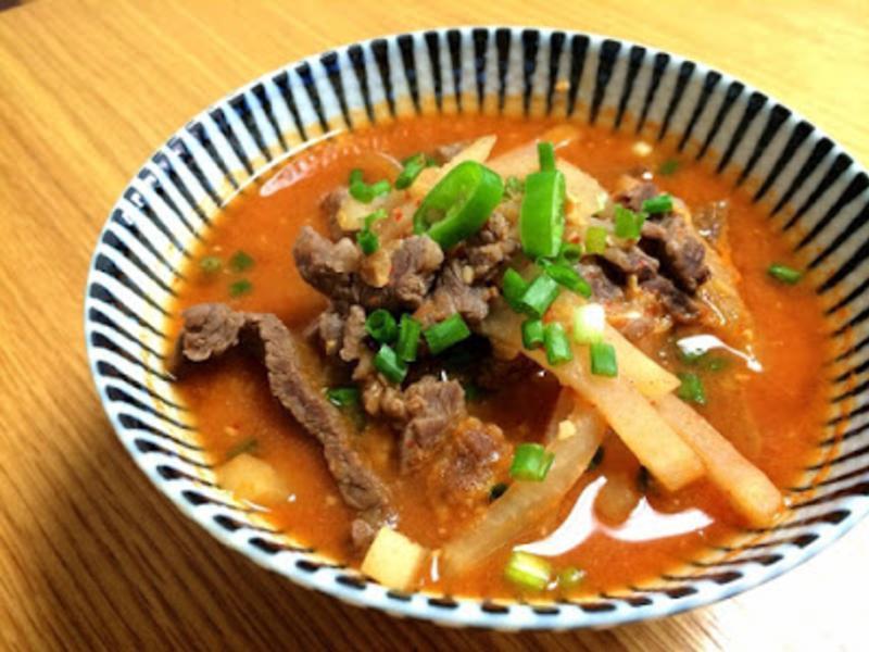 牛肉大酱汤 소고기된장찌개